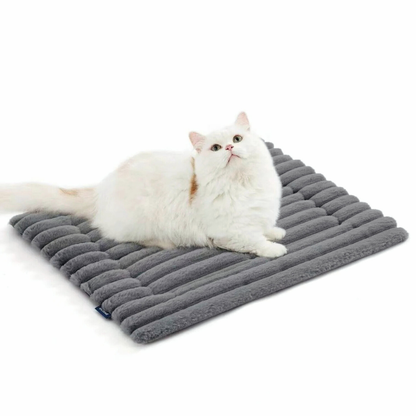 WarmNest │ Self Warming Pet Mat
